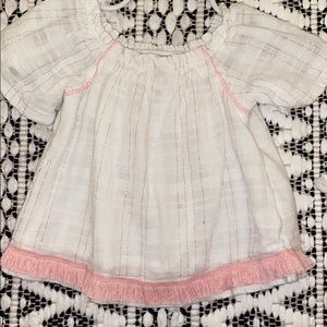 Toddler girl size 2t beautiful top